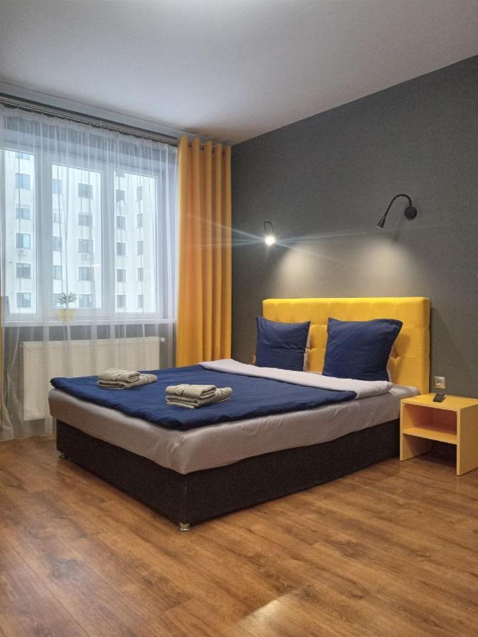 Нова Квартира В Центрі Міста Uzhhorod Exterior photo